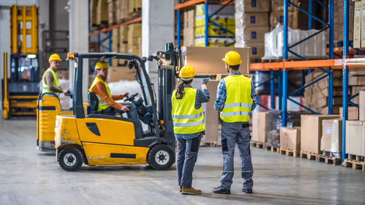 Should you repair or replace a forklift?