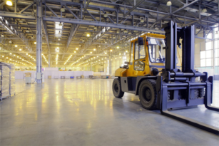 Should you hire or buy a forklift